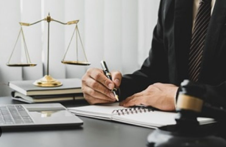 luật sư tư vấn kinh doanh chuyên nghiệp và tận tâm