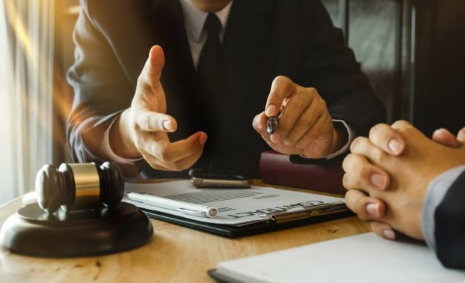 luật sư tư vấn pháp lý bảo vệ quyền lợi người vô gia cư