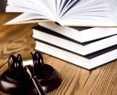 Luật sư tranh tụng dân sự