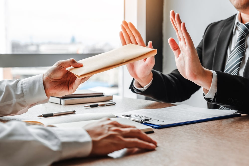 Luật sư kiện đòi nợ