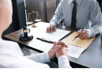 Luật sư tư vấn thừa kế tài sản giữa mẹ kế