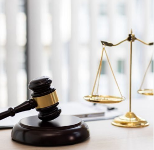 Công ty luật sư thuế