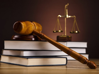 Luật sư giải quyết tranh chấp bảo hiểm tài sản