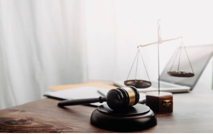 Luật sư thuế doanh nghiệp