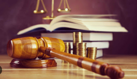 Luật sư giải quyết tranh chấp giấy phép