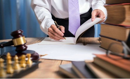 Kiện đòi lương thưởng nhanh