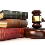 Luật sư bảo vệ quyền lợi hành chính