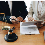 Dịch vụ luật sư đất đai tại Hòa Bình